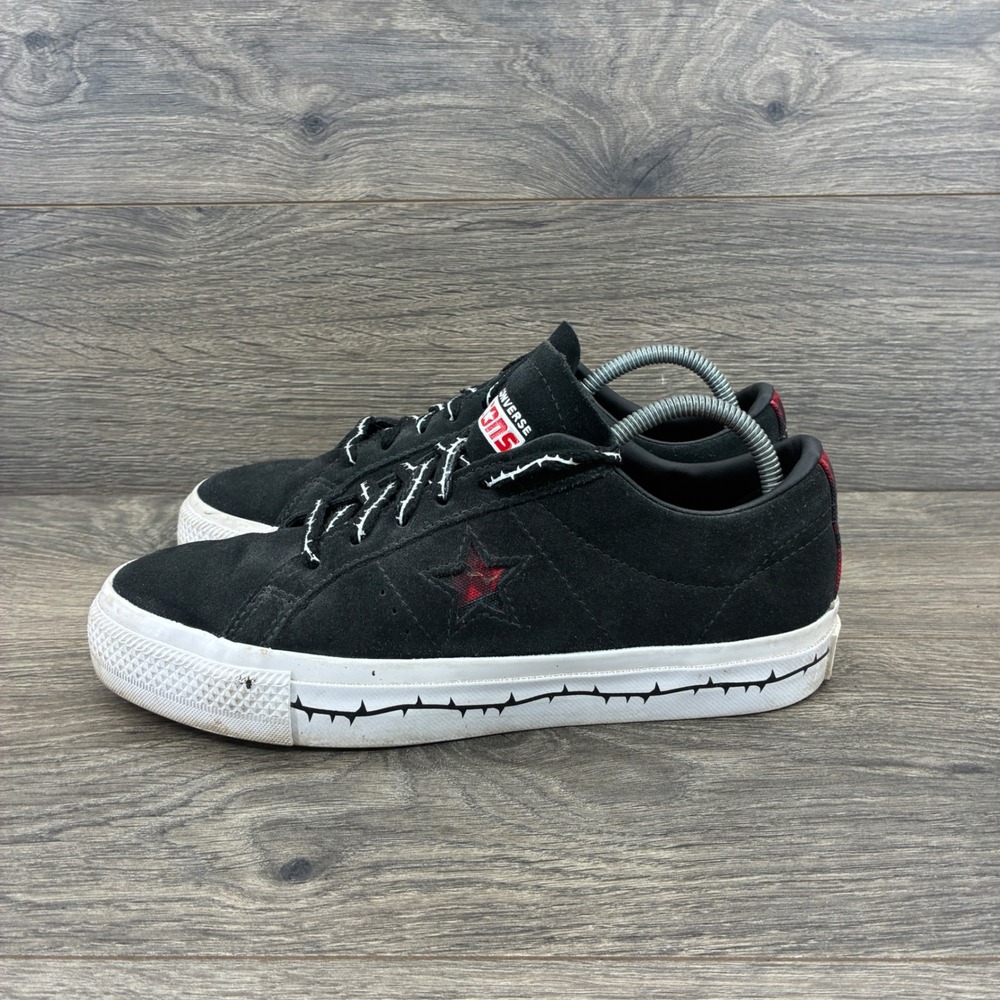 Converse One Star Pro Black Suede Low Top Skate Sneakers Size 6.5‎ Barbed Wire